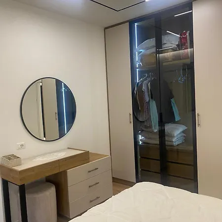 Glamorous 2-bedroom - Near * Tiran
